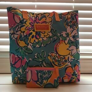 Lilly Pulitzer for Este Lauder bag